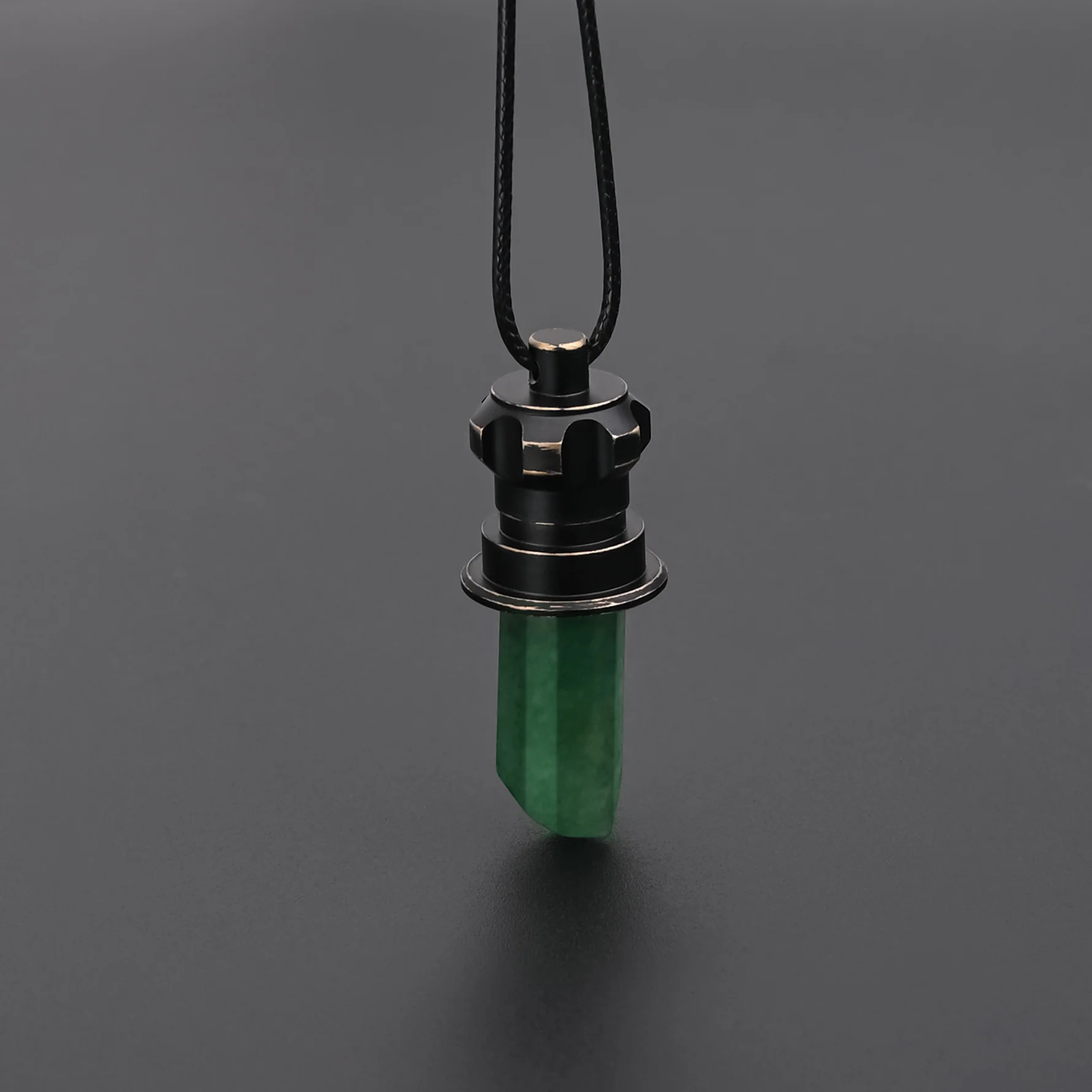 Crystal necklace & Pendant - Image 10