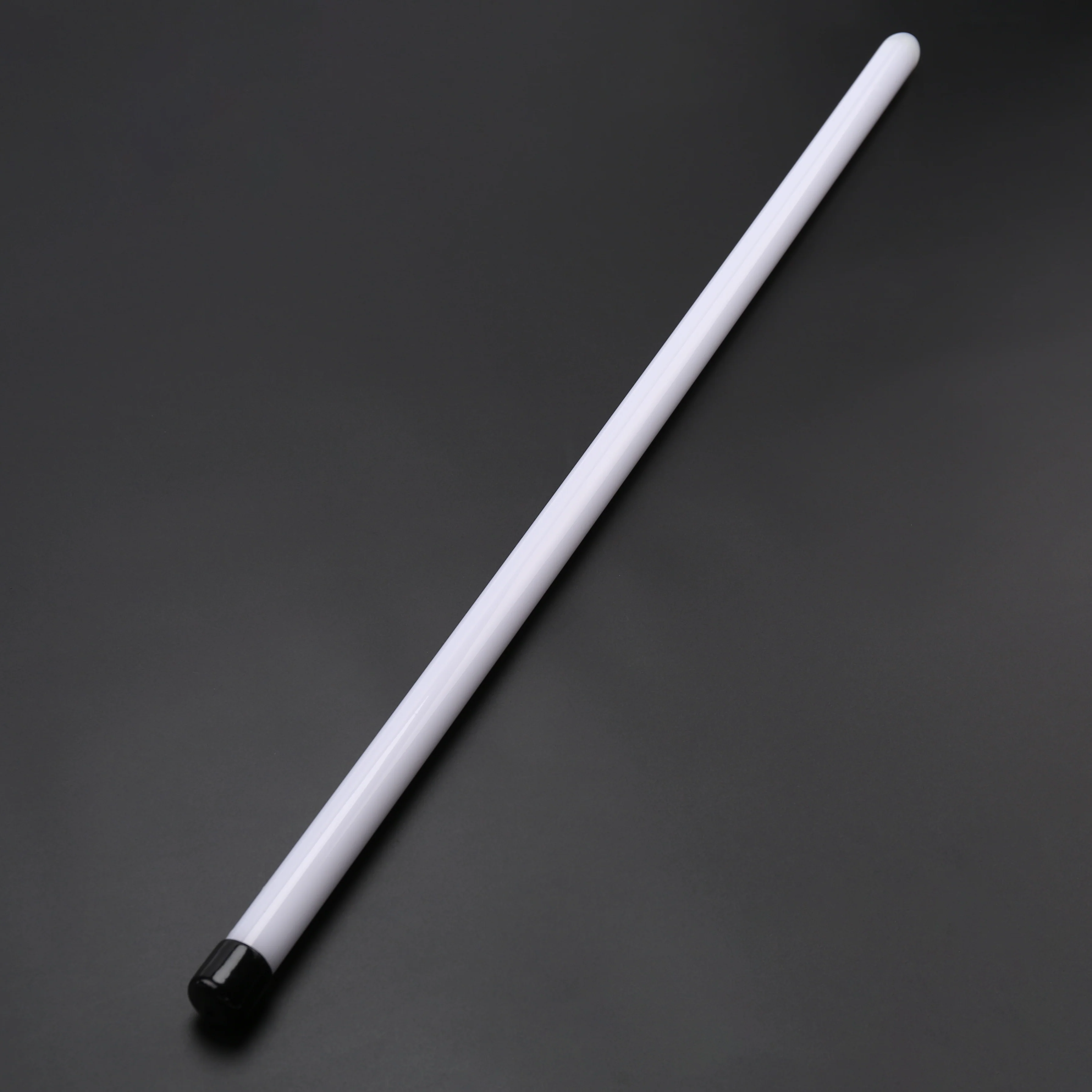 Replaceable saber blade